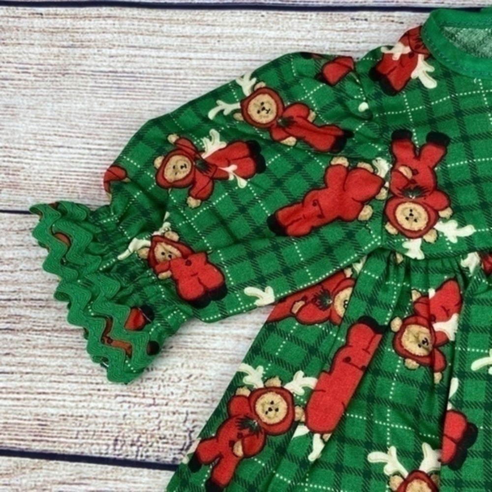 Handmade Vintage Doll Dress Green Red Teddy Bear Christmas Print Fabric - Picture 3 of 12